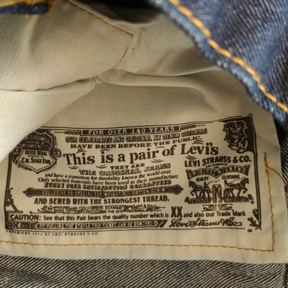 Levi's Original Button-Up 501 Jeans - image 4